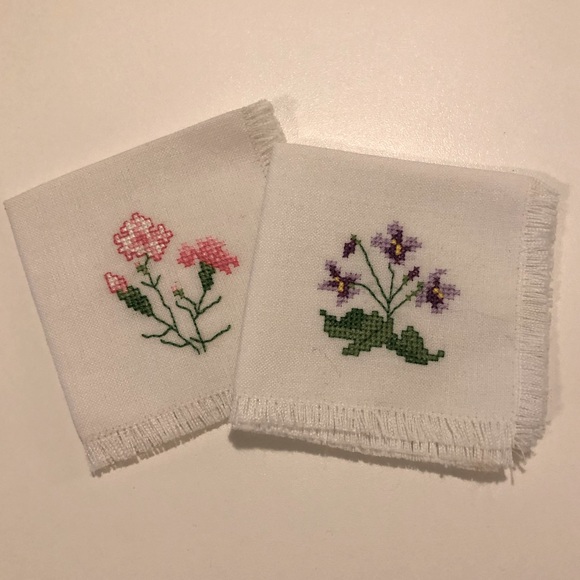 2/$10 Vintage Cross Stitch Hankerchiefs - Picture 1 of 1
